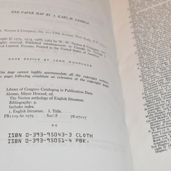 The Norton Anthology of English Literature-4th edition- Volume 1 & 2 - Picture 7 of 7